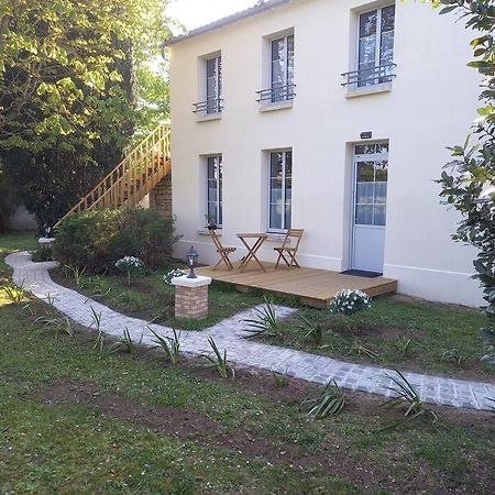 La Grelauderie 2 Apartamento Saintes Exterior foto